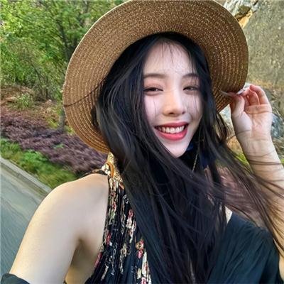 闪婚后我成了全家的心尖宠